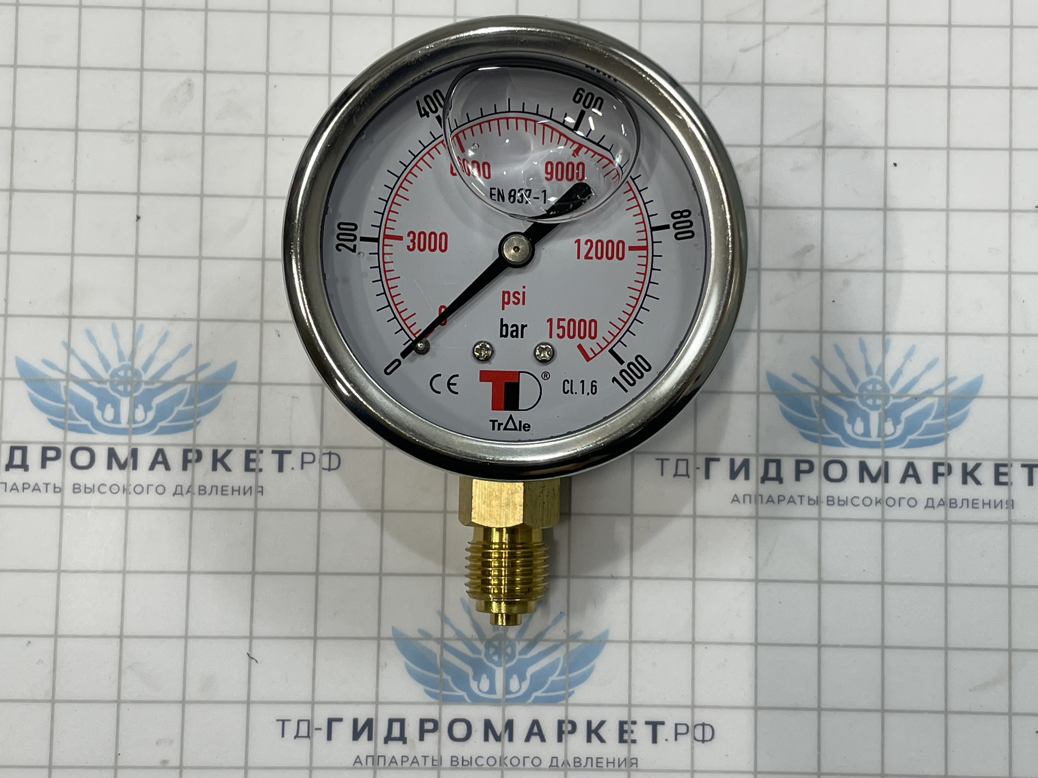 Манометр вертикальная фиксация до 1000 Бар
