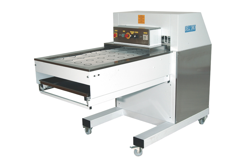 Формовочный стол NEW DELL di Dell'Oro Gabriele TF
